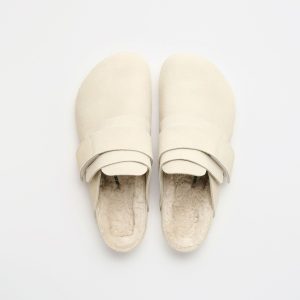Nagoya Suede Tekla